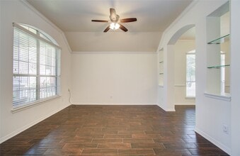 Building Photo - 10714 Barker Lake