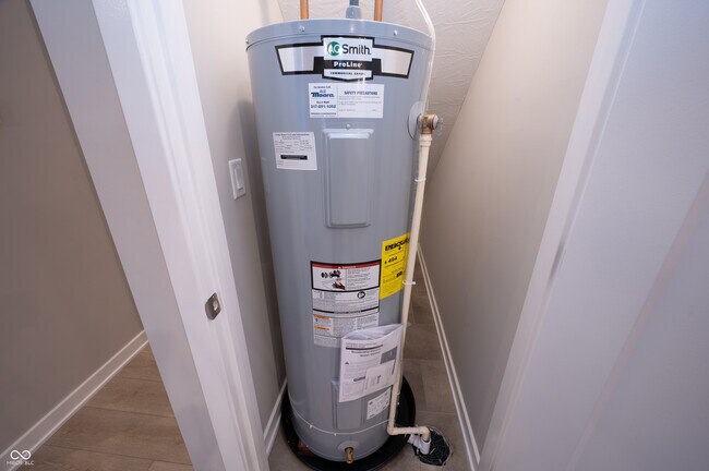 Building Photo - 7294 Broadview Ln