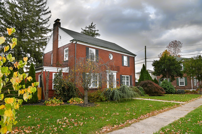 Building Photo - Stylish 3bd Home Near Italian Lake