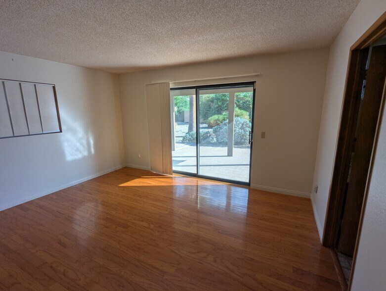 Building Photo - 2645 Anza Trl