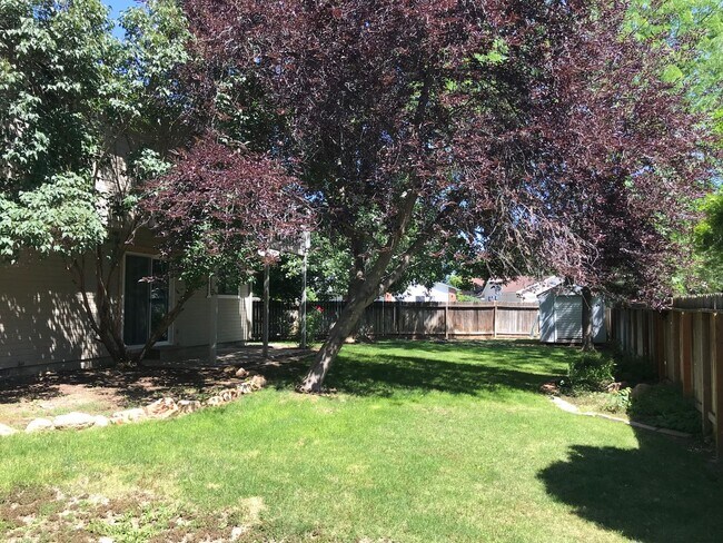 Building Photo - 4271 N Pennfield Pl