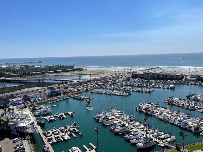 Oceanside harbor - 195 Avenida Descanso