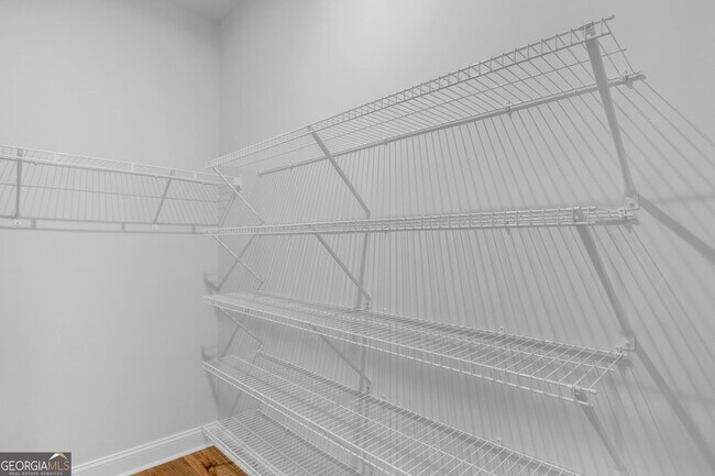 Building Photo - 267 Dendron Dr