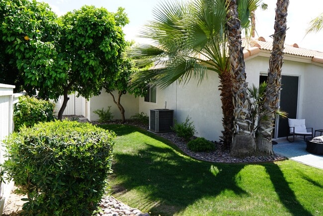 Building Photo - 238 Strada Fortuna