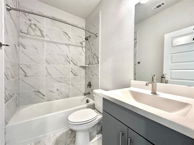 Building Photo - 1830 NE Green Oaks Blvd