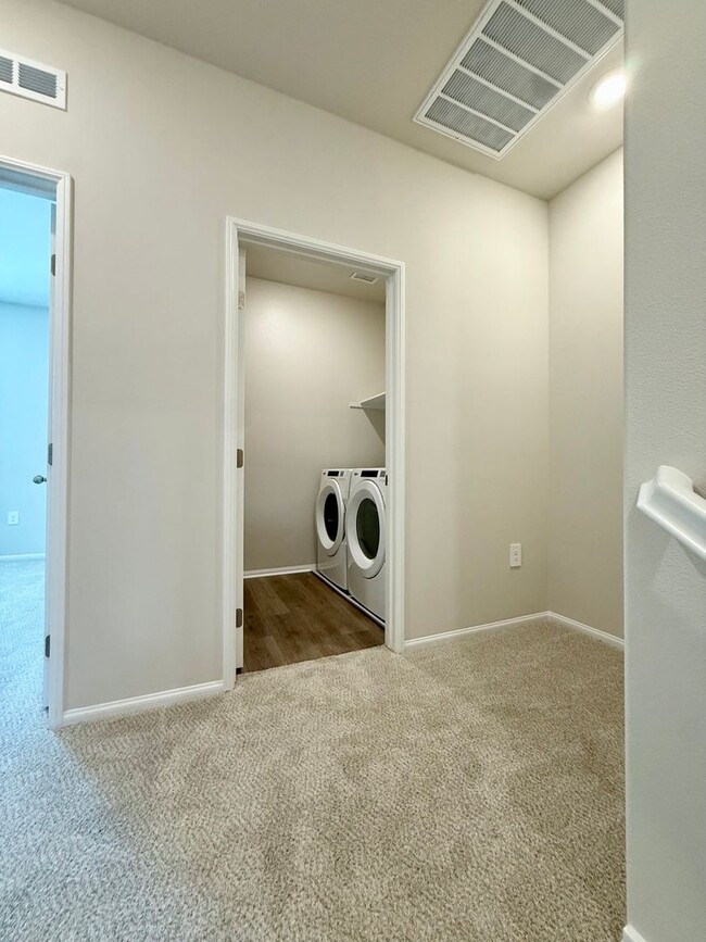 Building Photo - 4889 Merida Way