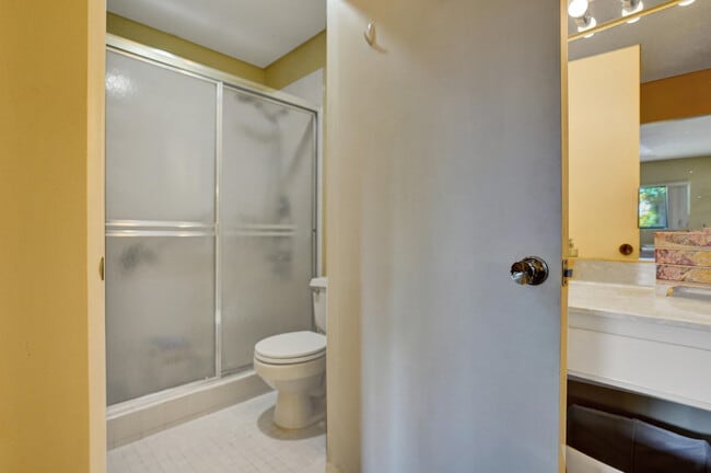 Building Photo - 15235 Lakes of Delray Blvd