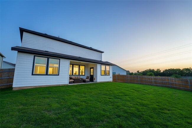 Building Photo - 17600 Penfolds Dr