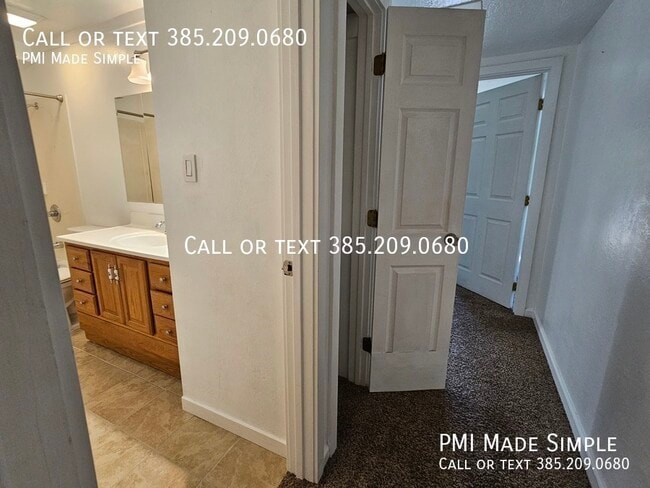 Building Photo - 1414 Lancelot Dr