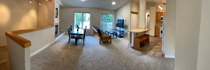 Building Photo - 15806 18th Ave W