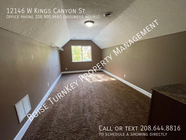 Building Photo - 12146 W Kings Canyon St