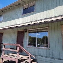 Building Photo - 275 Rose Ave