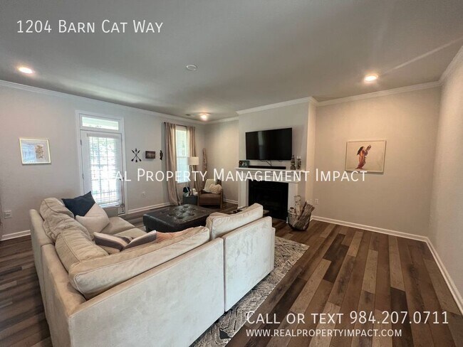 Building Photo - 1204 Barn Cat Way