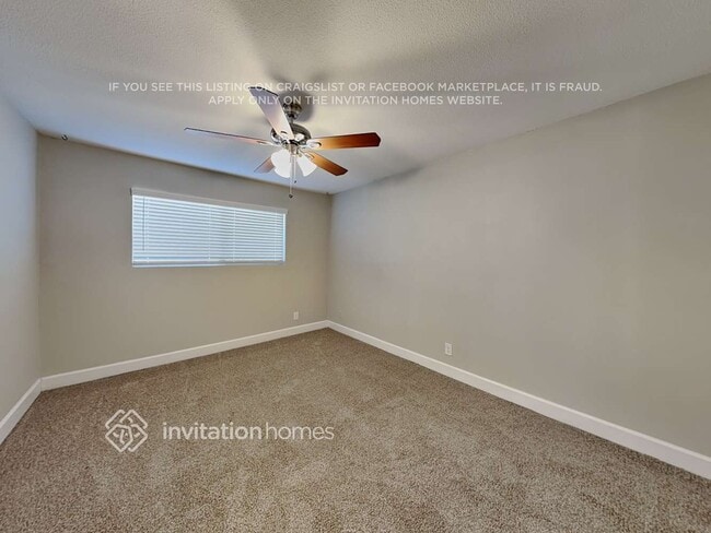 Building Photo - 8702 E Valley View Rd