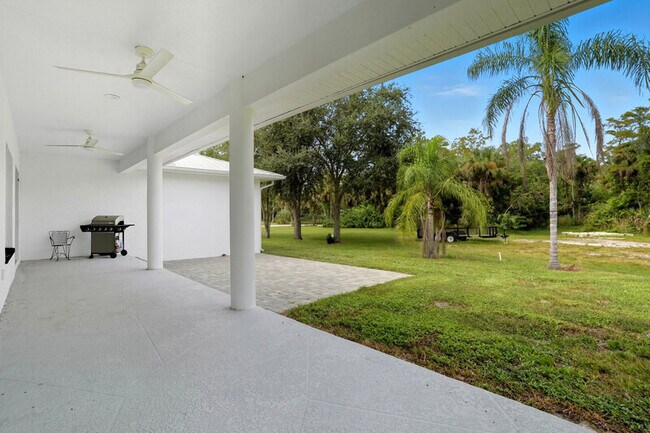 Building Photo - 2261 Krape Rd