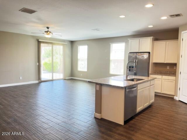 Building Photo - 13832 W Desert Moon Way