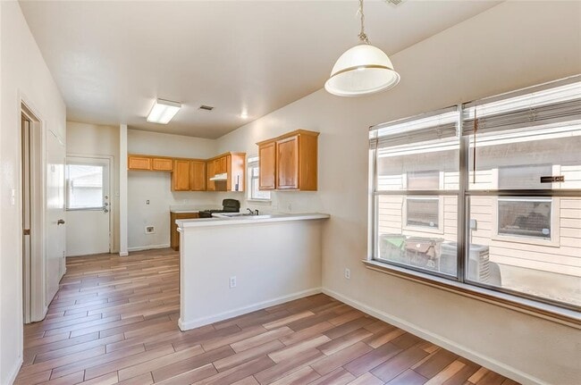 Building Photo - 2808 Southampton Way