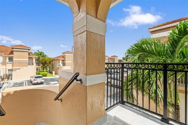 Building Photo - 13160 SW 64th Terrace