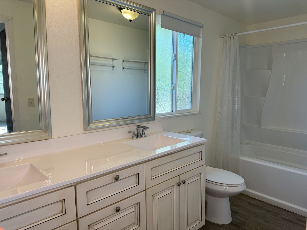 Building Photo - 5750 Westfield