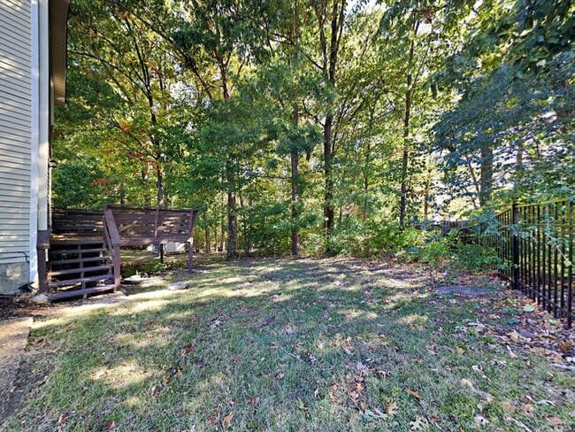 Building Photo - 1012 Patio Dr