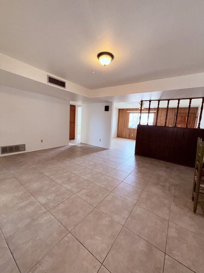 Building Photo - 4834 N Los Altos Pl
