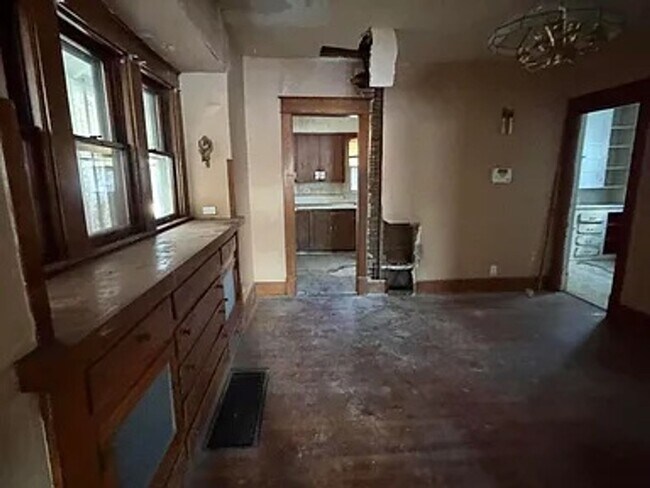 Building Photo - Looking for an easier path to homeownership?