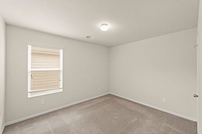 Building Photo - 16401 Olive Sparrow Dr