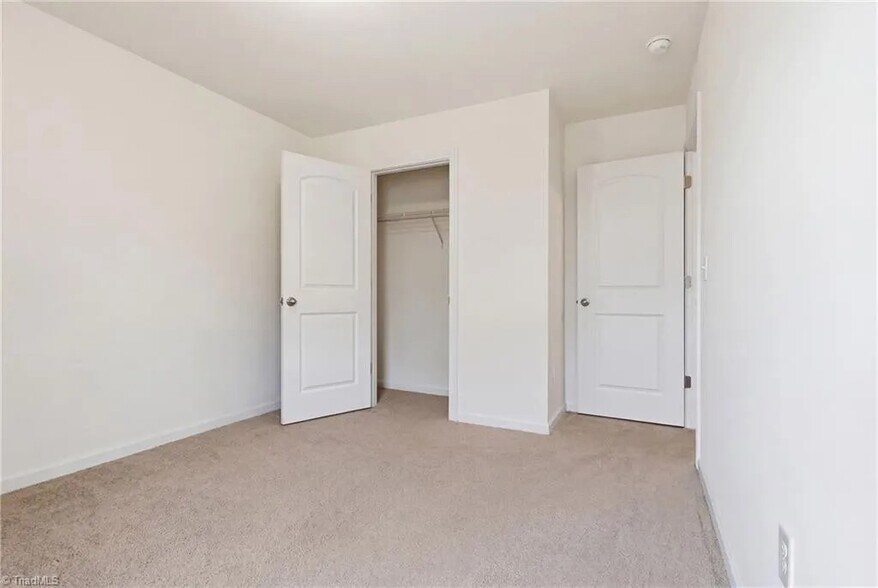 Building Photo - Room in House on Ransom Trace Ct