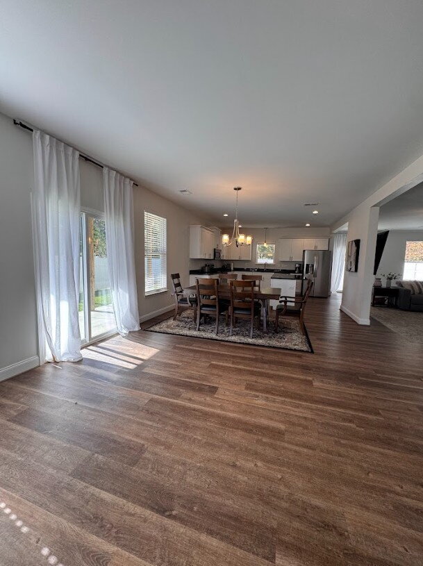 Building Photo - Ask us how to get FREE RENT!