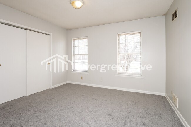 Building Photo - 4054 Beachamp Cove