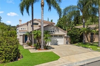 Building Photo - 820 S Wildflower Ln