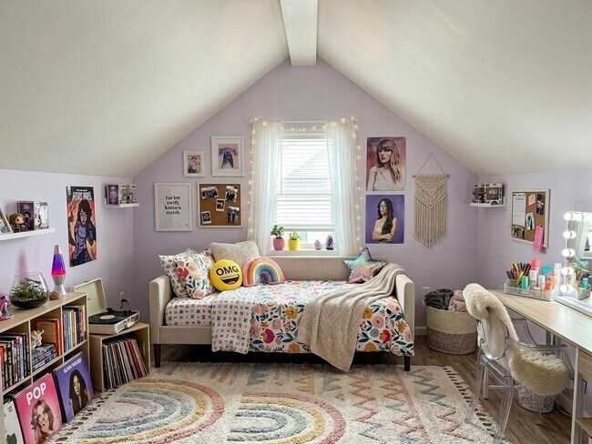 Building Photo - 518 E Cumberland St