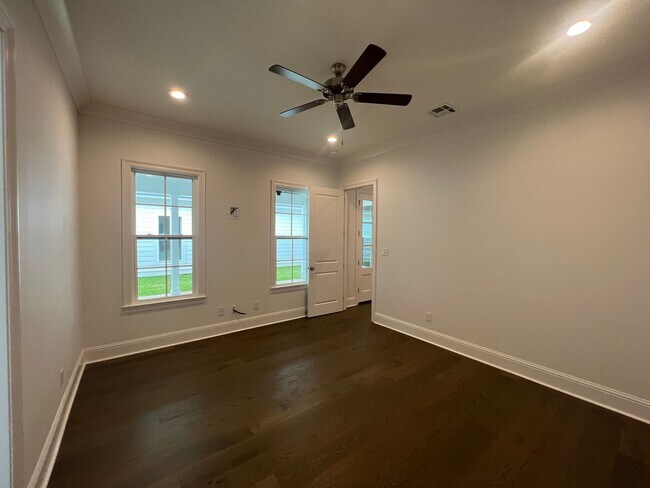 Building Photo - Mattera Subdivision