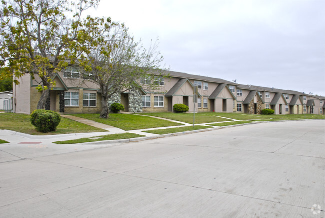 Building Photo - Cumberland Apartments