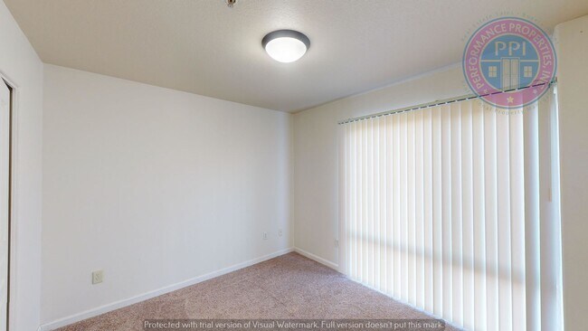 Building Photo - LEASE SPECIAL: 500$ OFF FIRST MONTHS RENT Stylish Condo Close To Nike & Intel - Pet Negotiable w/...
