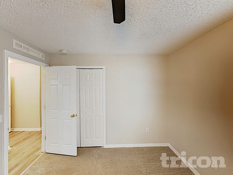 Building Photo - 5204 Juliet Ct