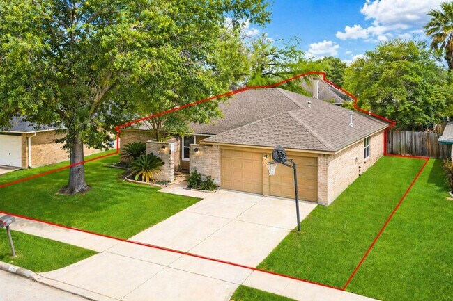 Building Photo - 2747 Sicklepod Dr