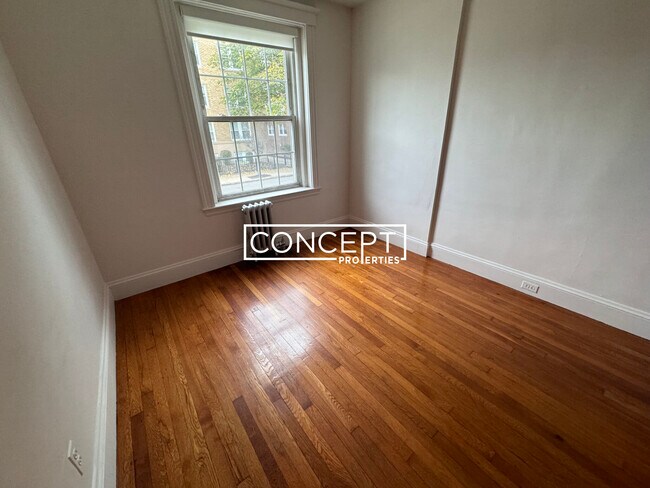 Building Photo - 120 Summer St