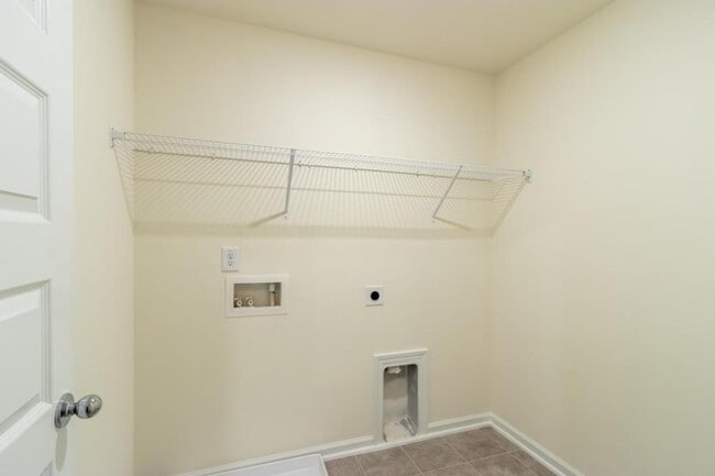 Building Photo - 1204 Grenshaw Dr