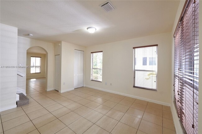 Building Photo - 9365 SW 171st Ct