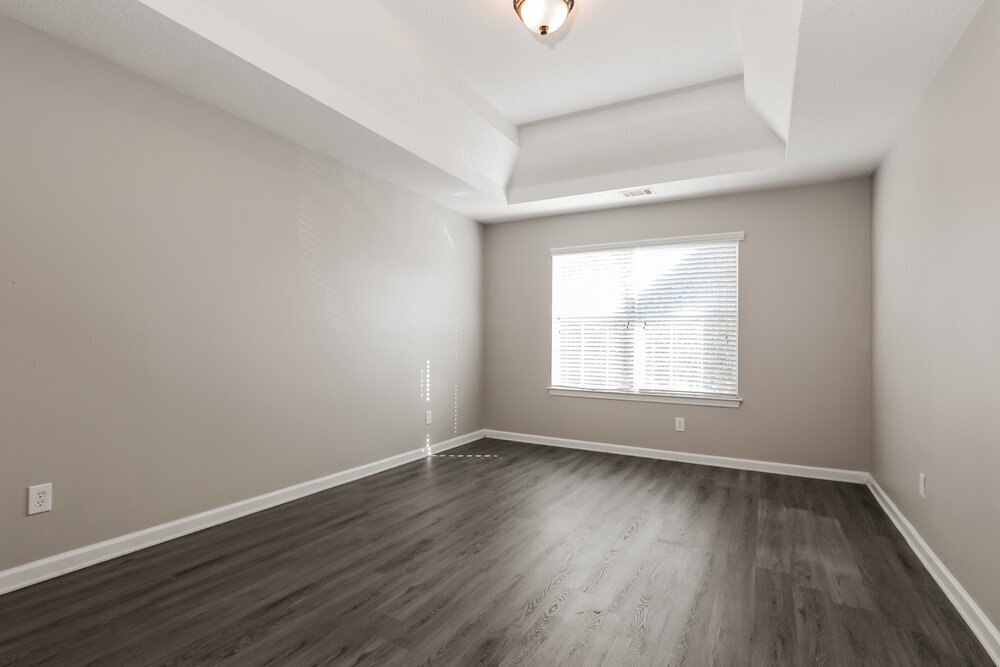 Building Photo - 542 Vaughan Dr