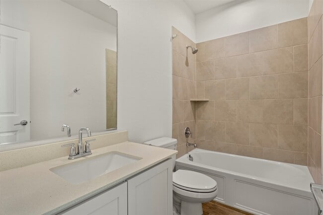 Building Photo - 233 Cherryvale Ln