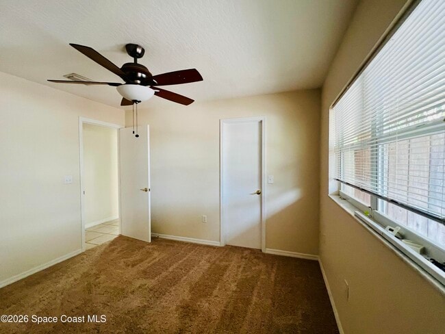 Building Photo - 618 Hibiscus Trail