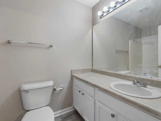 Building Photo - 1465 Maple Valley Ct