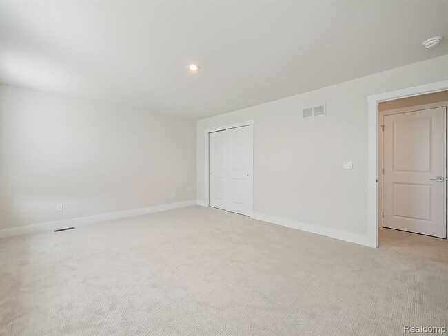 Building Photo - 5169 Poppydrew Ln