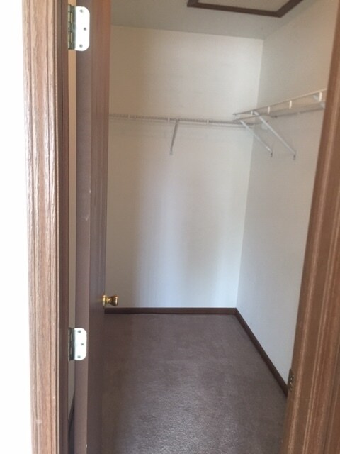 Building Photo - 3127 Brunswick Ct S