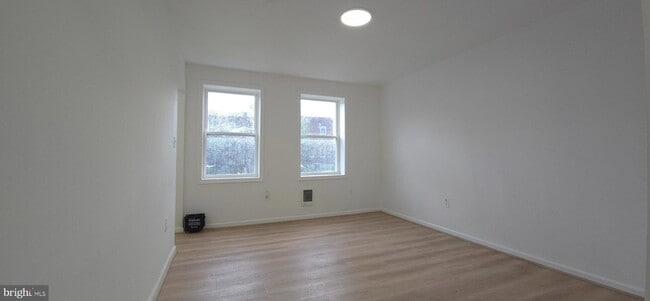 Building Photo - 4905 Brookwood Rd