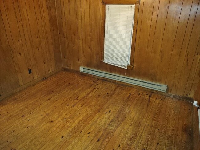 Building Photo - 732 Monongalia Ave