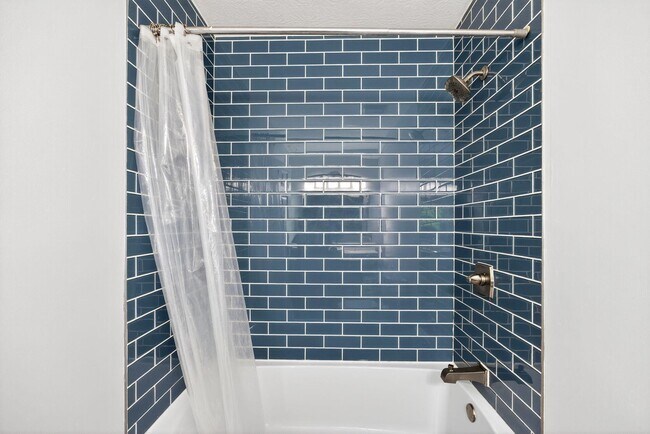 Building Photo - 5289 Frisco Dr