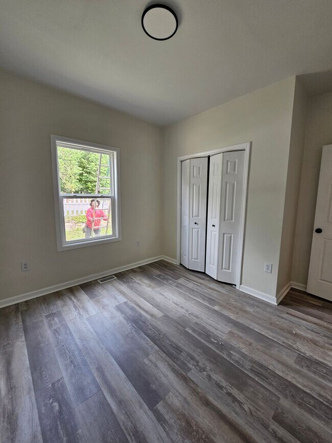 Building Photo - 274 Bledsoe Dr